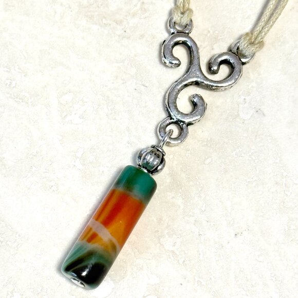 2/$20, Multicolor Dyed Agate Cord Necklace, Gemstone Lariat Necklace - Picture 4 of 11